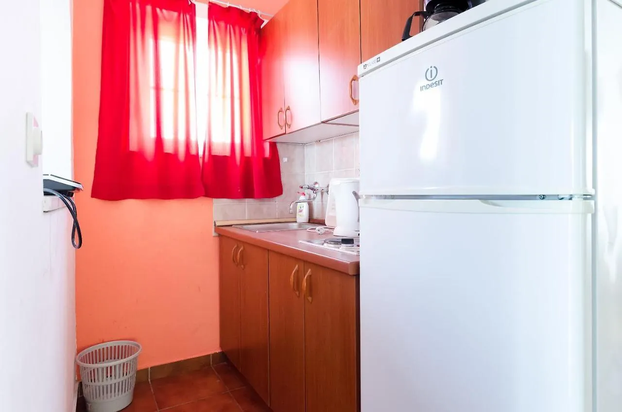 Apartments Sime Lopar 0*,  Croatia